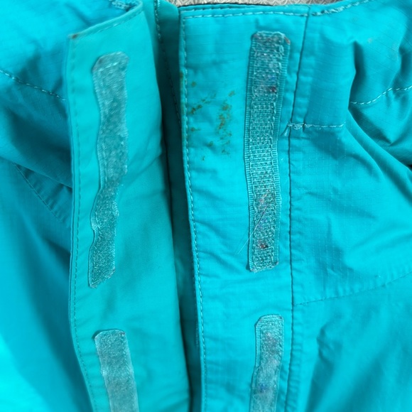 North Face Raincoat - Picture 2 of 5